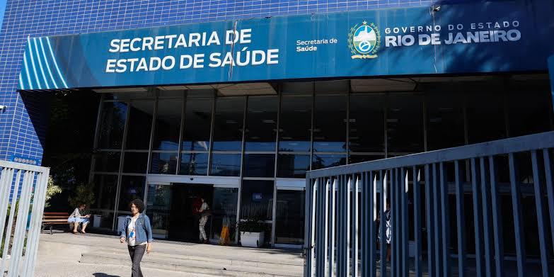 A crise provocada pelos atrasos e falta de critérios nos repasses dos recursos do Fundo Estadual de Saúde chegou à Justiça: Ministério Público entrou com uma ação civil pública para pedir a regularização e a transparência na transferência dos recursos de cofinanciamento