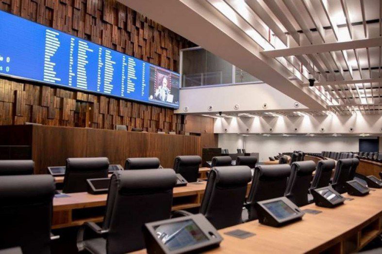 O plenário da Alerj: primeiros projetos do pacotão enviado pelo governador Cláudio Castro devem começar a entrar na pauta e propostas para as polícias Civil e Militar devem se votadas na semana que vem