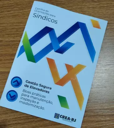 A cartilha do Crea-RJ de orientação a síndicos para a gestão segura dos elevadores